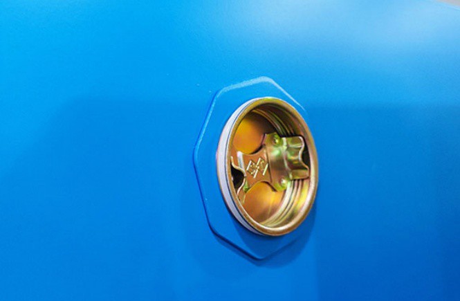 Dual Vents With Flame Arresters Dual Vents With Flame Arresters